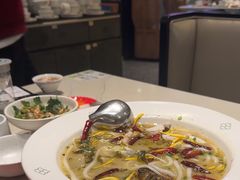 -渔语鱼酸菜鱼新川菜(来福士店)