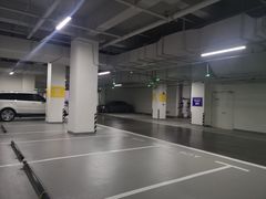 -成都银泰中心-停车场