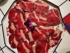 黄牛吊龙肉-喜悦小串丹东小黄牛海鲜烧烤大排档(民主广场店)