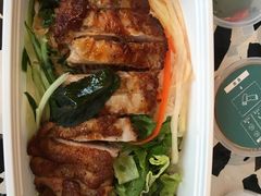 -美奈小馆·越南料理(中航城君尚购物中心店)