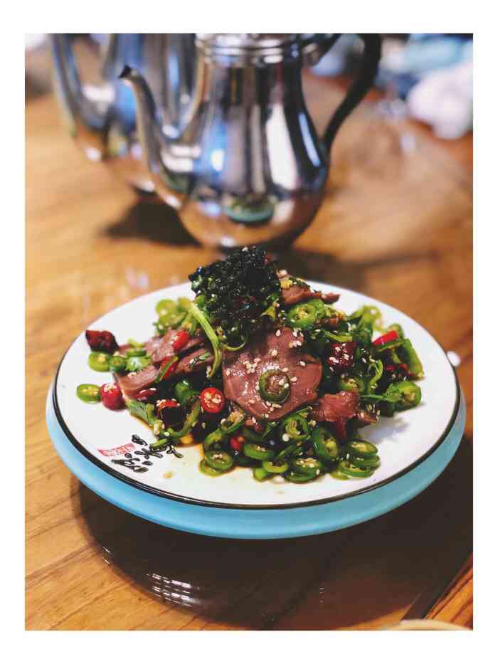 老水塔鱼小馆(双山店)-"上来大坡,杂鱼馆市北店的院子映入眼帘,一.