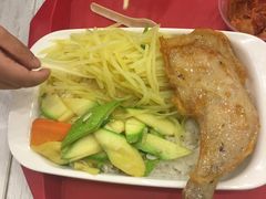 鸡腿饭-辽宁省博物馆观众餐厅