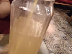 -童年小筑餐厅(申花路店)
