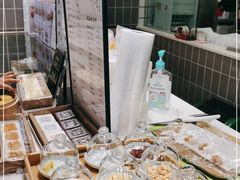 -阮大兴糕团(杭州西湖银泰百货店)