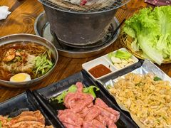 -韩风烤牛肉冷面店