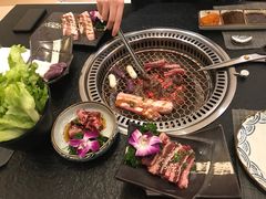 -炙忧烤肉屋(中国铁建广场店)