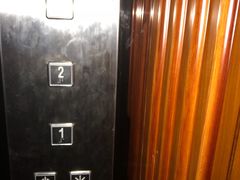 -维也纳酒店(苏州东方之门金鸡湖店)