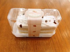 -红宝石·鲜奶小方·海派西点房(南丹店)