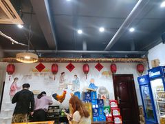 大堂-三里屯土灶炖公鸡地锅鸡(江东店)
