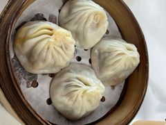 蟹粉小笼包-二泉园老菜馆·百年无锡菜