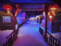 -圣名游乐城冰雪大世界