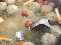 -濠轩阁特色生蚝火锅(水湾路店)