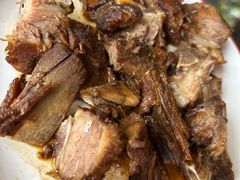 -老鼎万春卤菜(五代传承创始老店)