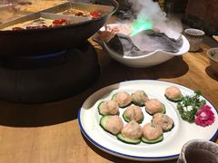 -白乐天毛肚火锅馆(解放碑店)