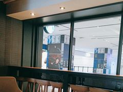 -星巴克(杭州湖滨银泰E区店)