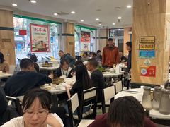 -迎宾楼(解放西街店)