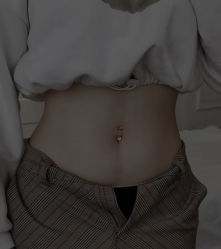 -AI艾耳·专业手工耳洞·穿孔美学馆