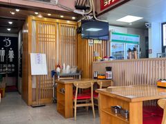 -小椒羊.羊肉粉 龙虾 羊肉串(新地旗舰店)