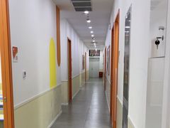 -昂立青少儿成长中心(宝山万达校区)