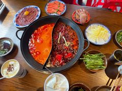 -萍姐火锅·公路夜市(武汉首店)