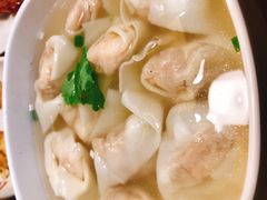 -南城香·饭香串香馄饨香(赵公口店)