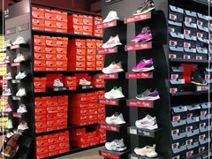 -NIKE上海青浦优选体验店