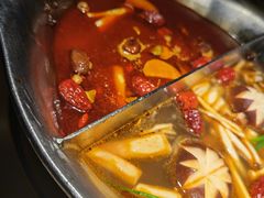 -湊湊火锅·茶憩(恒隆广场店)