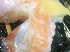 灿如蝉翼的三文鱼寿司-争鲜回转寿司(金桥家乐福店)