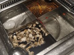 菌汤锅底-海底捞火锅(凯德广场店)