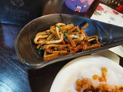 -舌尖上的食缘花园主题餐厅