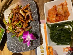 -冰川冷面·延边菜·炭烤串(观前店)