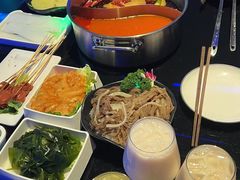 -唯爱KTV聚会餐厅(仙林东城汇店)