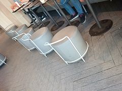 -肯德基(成山路地铁站店)
