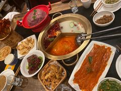 -周师兄大刀腰片火锅(洪崖洞旗舰店)