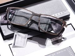 -目艮眼镜SHOWROOM(品牌集合店)