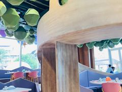 -水桶王国主题餐厅·聚会·生日派对·亲子活动·家庭套餐(亚龙湾希尔顿店)