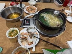 -濠轩阁特色生蚝火锅总店