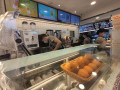 -CoCo都可(湖滨银泰店B区店)