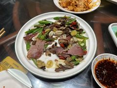 -土砂锅生态山庄·非遗砂锅雅鱼