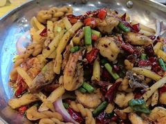 -陈大锅·岳阳鱼馆·地道岳阳菜(美食街店)