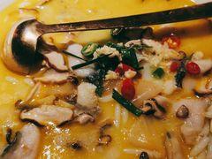 -蜜桃餐厅·伴山(湖滨商业街店)