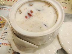 -广信牛奶甜品世家(台东店)