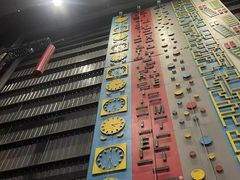 -极限PLAY运动娱乐新世界·团建派对表演休闲馆·室内高空游乐园