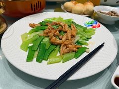 -东豪园林海鲜酒家(南港路辅路店)