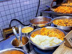 -八一路好吃街(雨田商务大厦店)