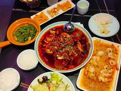 -粉墨特色菜·烧烤音乐酒馆