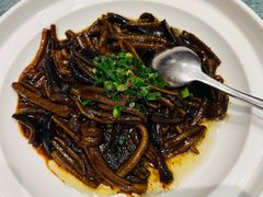 酱爆鳝丝-望乡楼上海菜(日月光店)