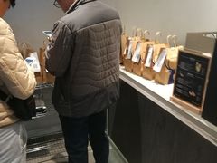 -瑞幸咖啡(人民路店)