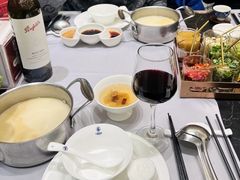 -红鼎豆捞·非遗鲍皇汤火锅(宝丰路店)