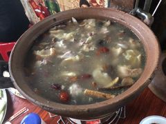 -威邵鸡煲(西华路总店)